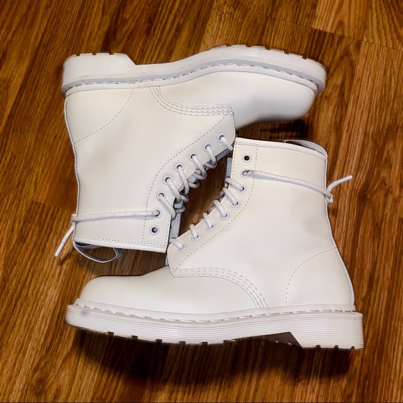 Dr. Martens Shoes - Dr. Martens 1460 Mono Leather Lace-Up Boots